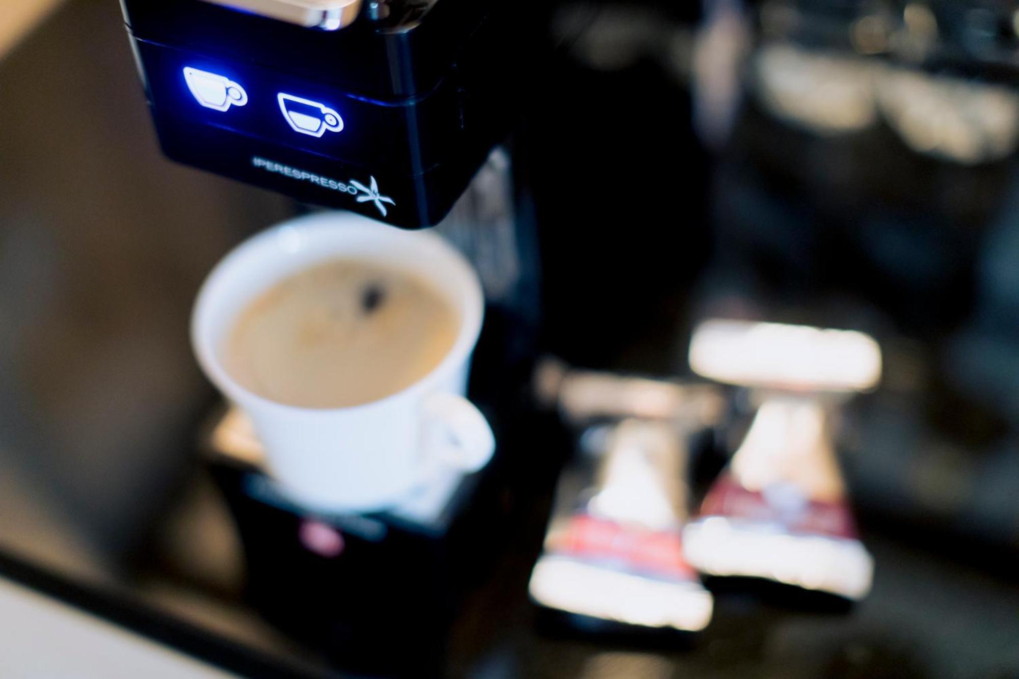 The Thousand Kyoto Eksteriør billede A Nespresso machine